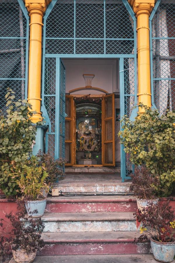 Vishnu Rest House Varanasi Exterior foto